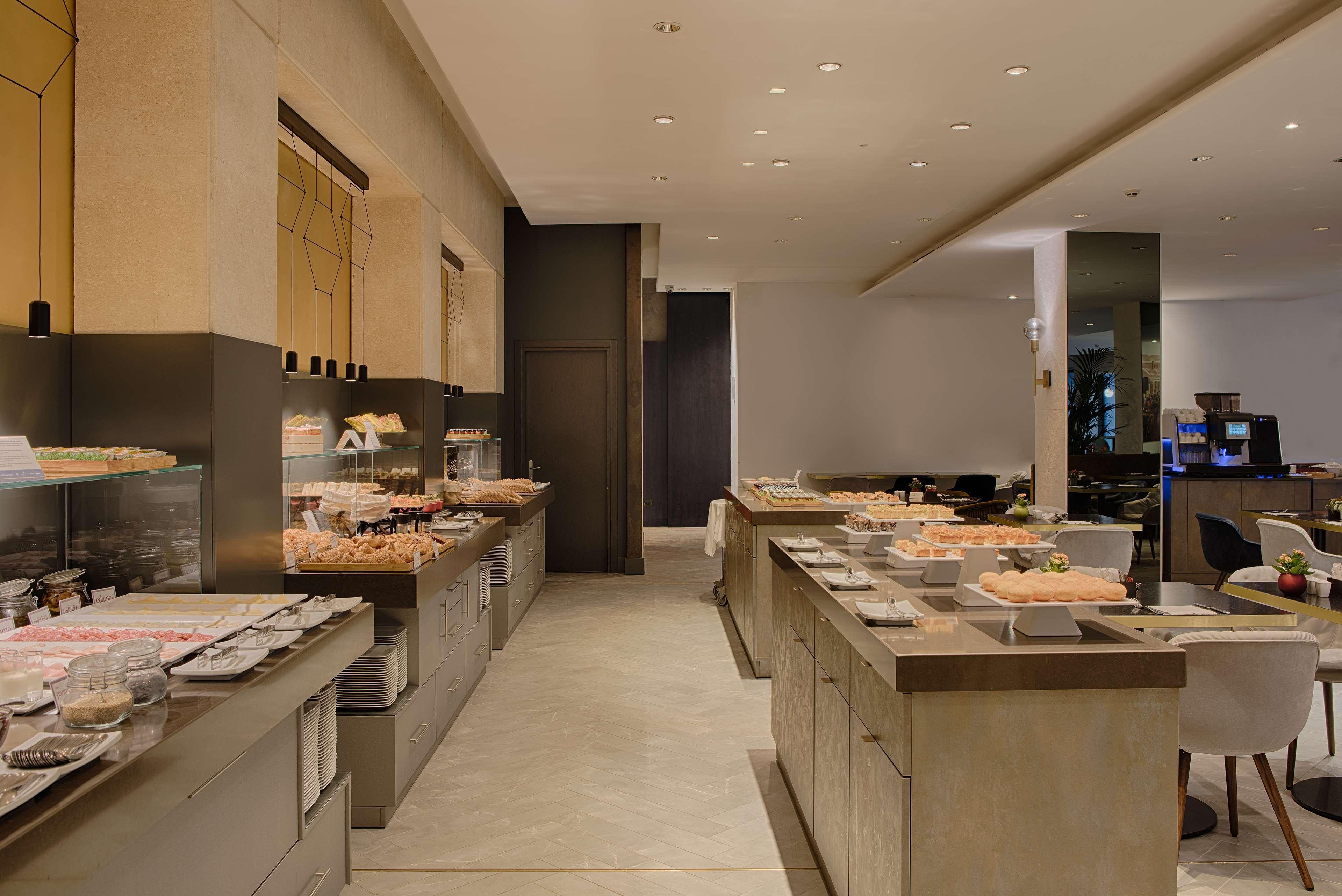 Nh Collection Roma Centro Hotell Exteriör bild