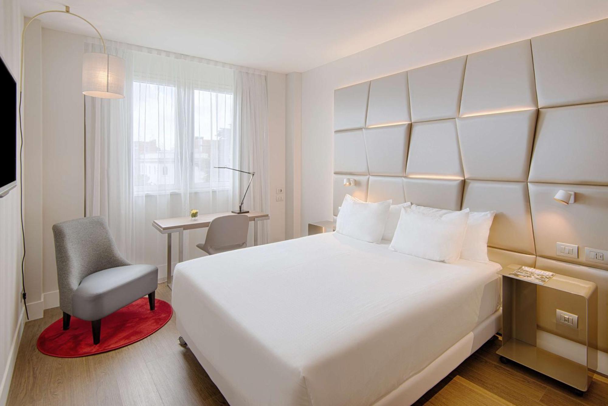 Nh Collection Roma Centro Hotell Exteriör bild